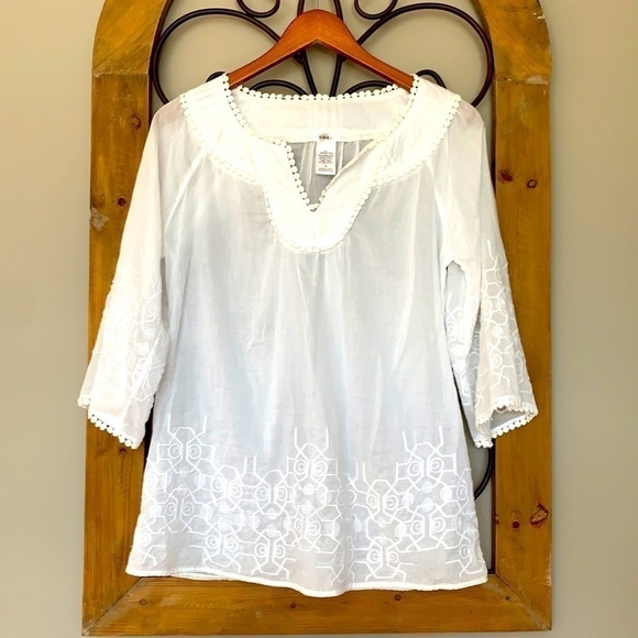 Esley Tops - Esley sheer tunic embroidered top